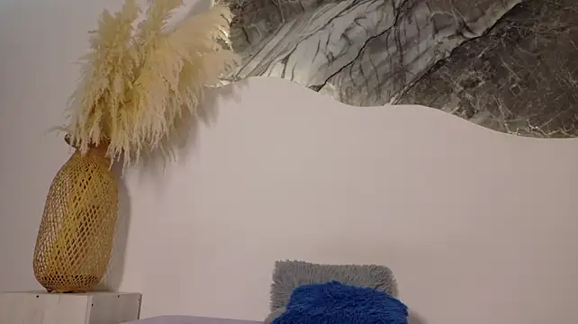 LunayDream Adlı Modelin Canlı XXX Sohbeti