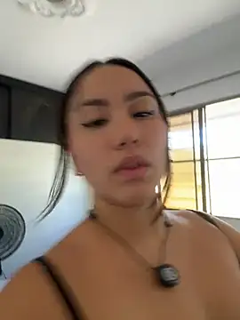 Chat +18 de lia_ass_ ao vivo