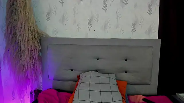 miahills__ – Live XXX-chat