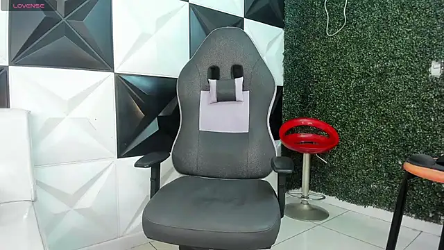 ManSant XXX чат на живо