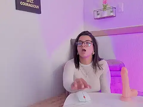 Živý XXX chat mia_lemarc