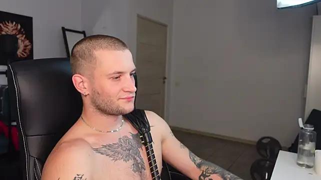 Igor_Wilde 即時 XXX 聊天