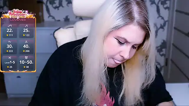 XXX chat uživo modela yourkarma_2_0