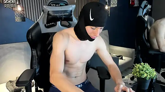 TheGhostforeeonss Live XXX-Chat