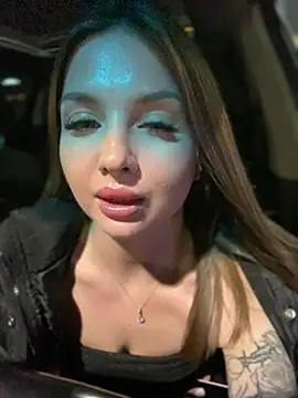 KrisMagnoly live XXX chat