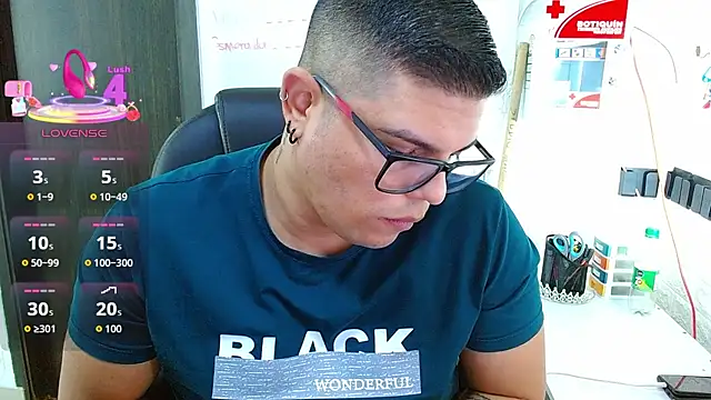 Chat +18 de Realjoel01 ao vivo