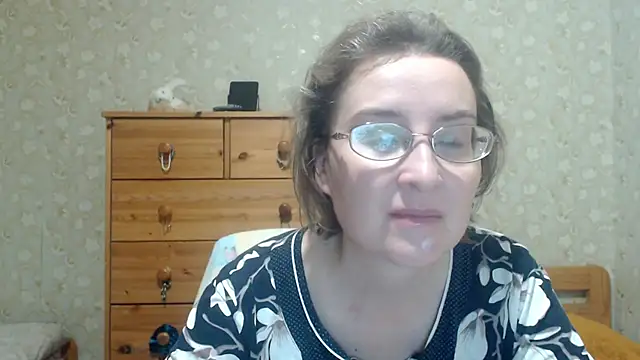 Chat +18 de Smart_Rose ao vivo