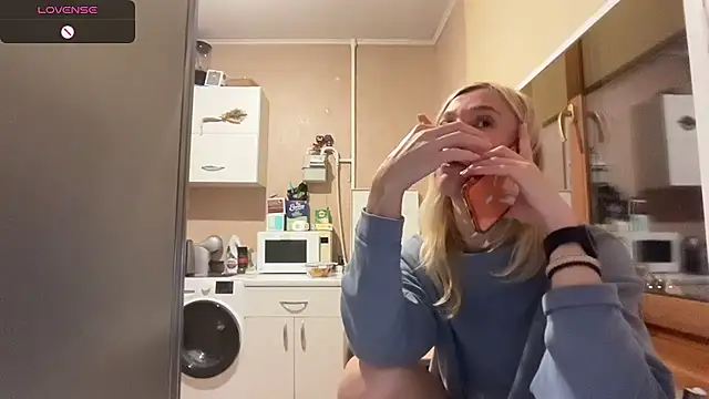 AngelJeni's Live XXX Chat