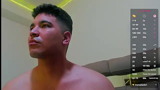 Chat XXX ao vivo de Callme_Apolo