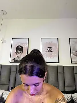 JuliaColemann 라이브 XXX 채팅