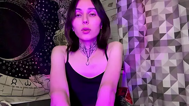 Онлайн чат XXX SweetFemBoyy
