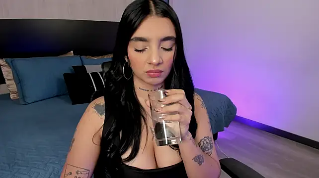 Živý XXX chat Abriil_cutee