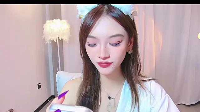 RunYan-888 Chat XXX live