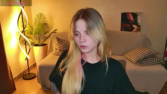 LisaRainbow Live XXX-Chat
