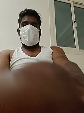Murali607 即時 XXX 聊天
