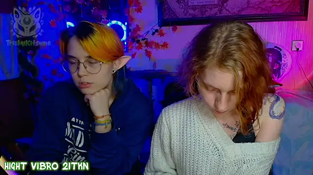 Онлайн чат XXX TrickyKitsune