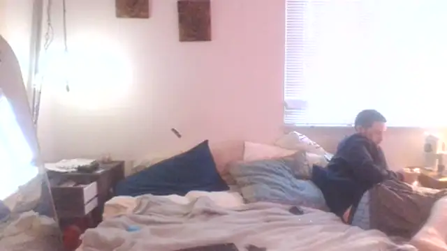 Redriddinghood8 webcam show