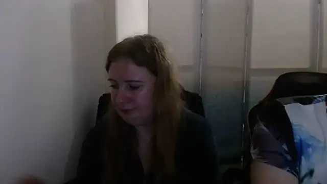 XXX chat uživo modela PeterAndJen