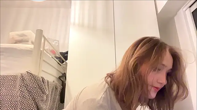 sereneglowz's Live XXX Chat
