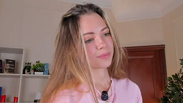 XXX chat uživo modela TamaVolino