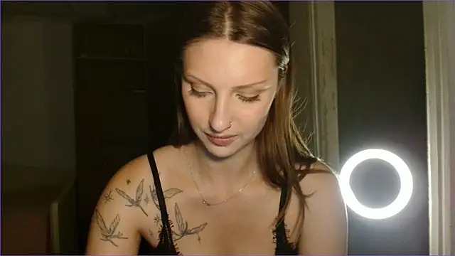 Chat +18 de RuxaShade ao vivo