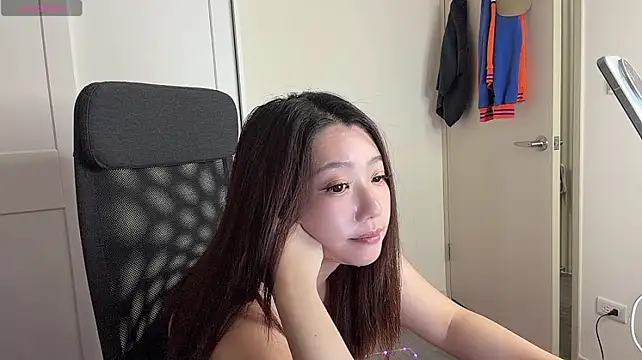 Doctorkiki 라이브 XXX 채팅