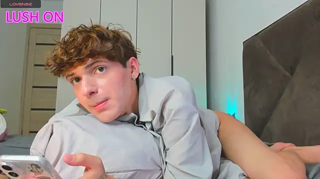 צ'אט XXX בשידור חי של colestorms