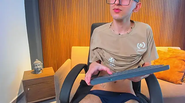 APOLOKING_n Live XXX chat