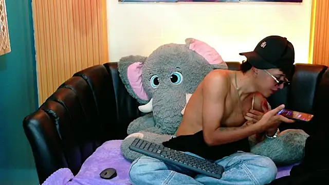Chat XXX ao vivo de Mr_Dylan1