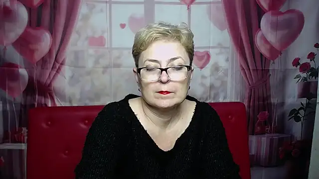 EmiliaGree: απευθείας συνομιλία ΧΧΧ