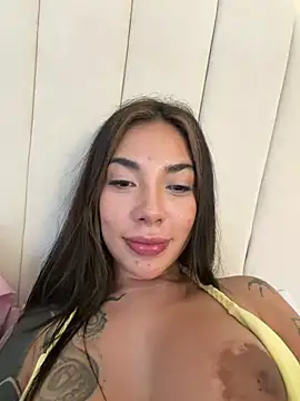 Chat XXX ao vivo de karolvegaa