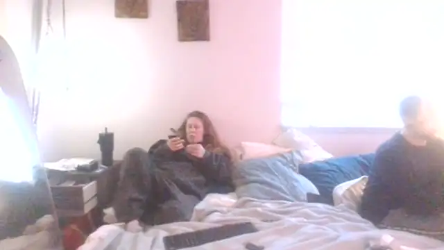 Redriddinghood8 webcam show
