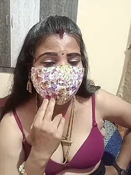 צ'אט XXX בשידור חי של Devi_Tina