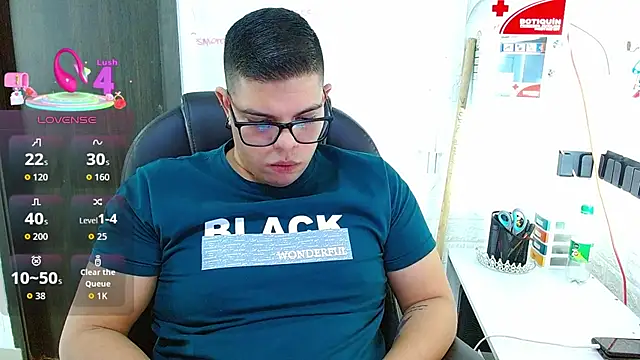 Realjoel01 现场XXX聊天