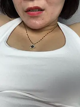 Miu_bong's Live XXX Chat