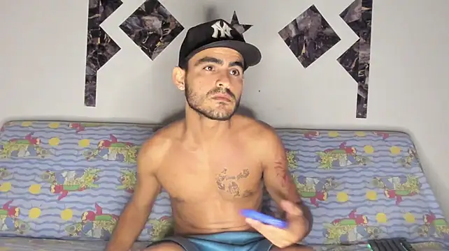 Dirty_Boy_Extreme777n Live XXX chat