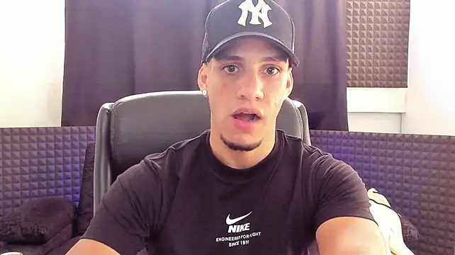 jhonnysnow17 Live XXX-Chat