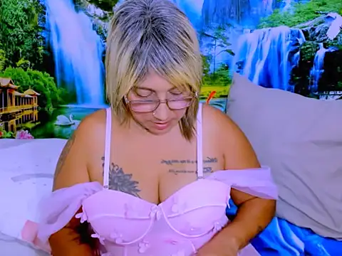 دردشة indianroxy الجنسية المباشرة