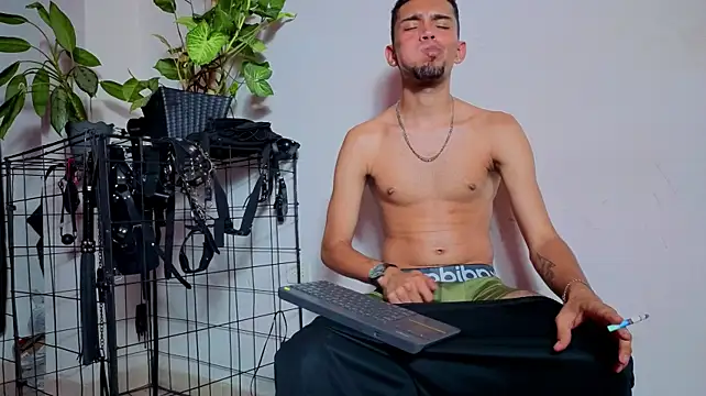 Chatroom XXX en direct de matthewfoxxx