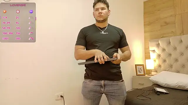 Izui_Pierce XXX чат на живо