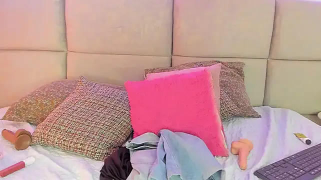 Diliaaa1's Live XXX Chat