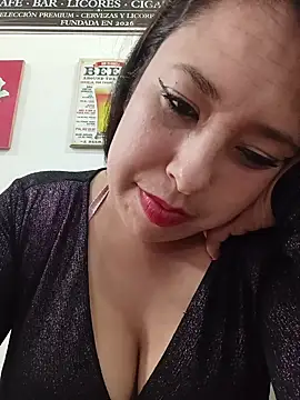 دردشة LIZETH_09 الجنسية المباشرة