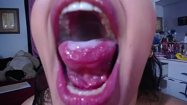 عرض كام Sharlottee