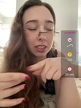 Chat +18 de tsuki_chan_on ao vivo