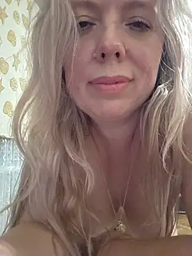 Irina3718 – Live XXX-chat