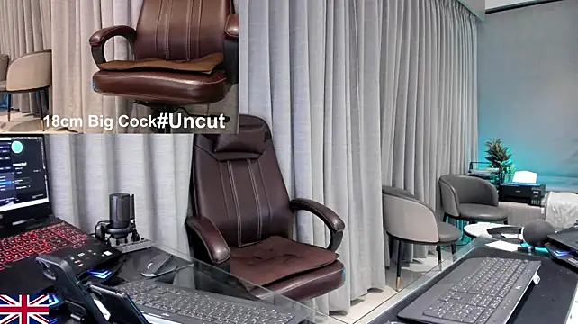 צ'א ט XXX בשידור חי של OnlineBossUK