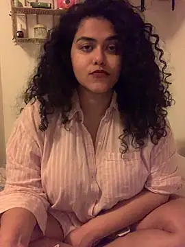 Curvydesifromgermany's Webcam Show