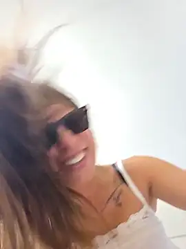 sexy7883 live XXX chat