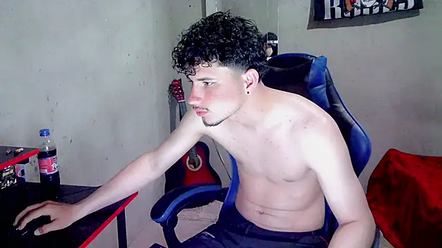 Онлайн чат XXX Atom_Hot