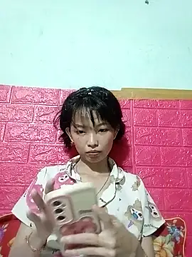 Chammy720 লাইভ XXX চ্যাট